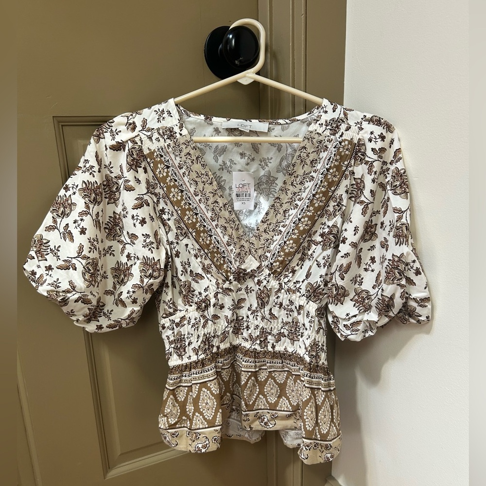 LOFT Brown and White Puff Sleeve Peplum Blouse
